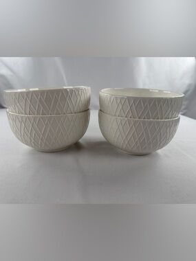 Set of 4 Gibson Elite Red Series Lexington Dinnerware Ceramic Bowl